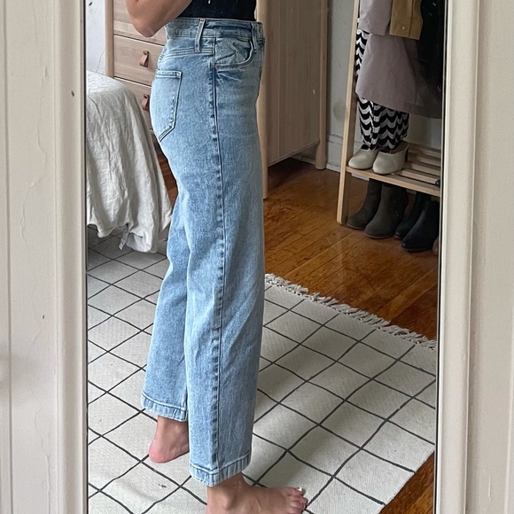 Old Navy Denim - Old Navy light wash wide leg jeans